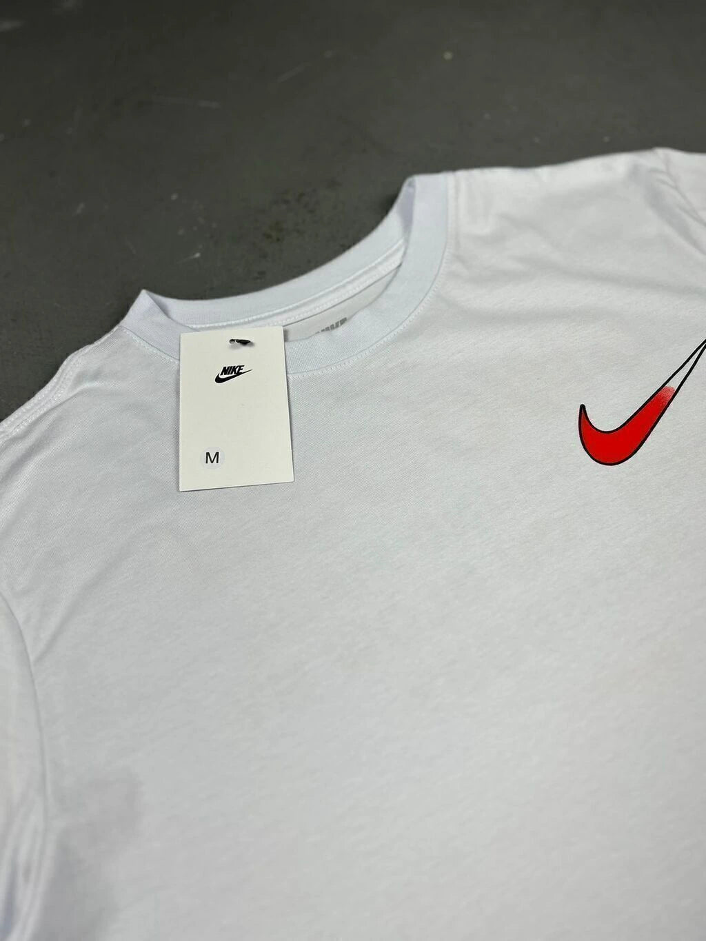 CAMISETA NIKE RED SWOOSH