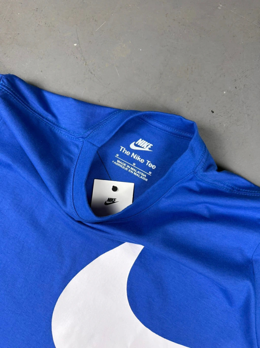 CAMISETA NIKE BIG SWOOSHᵀᴹ