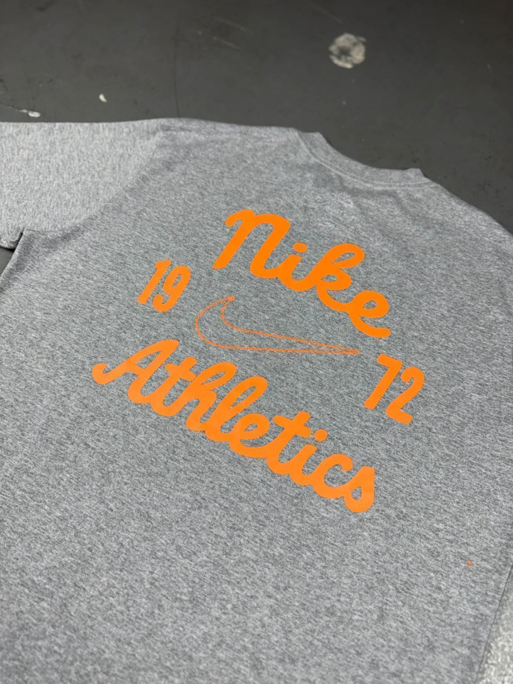 CAMISETA NK ATHLETICS 1972