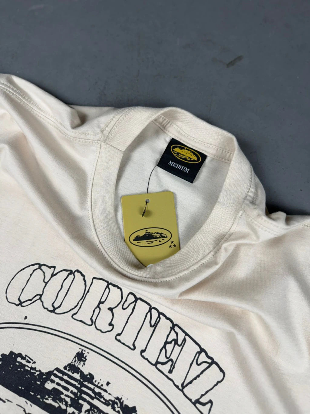 CAMISETA CORTEIZ “RULES THE WORLD”
