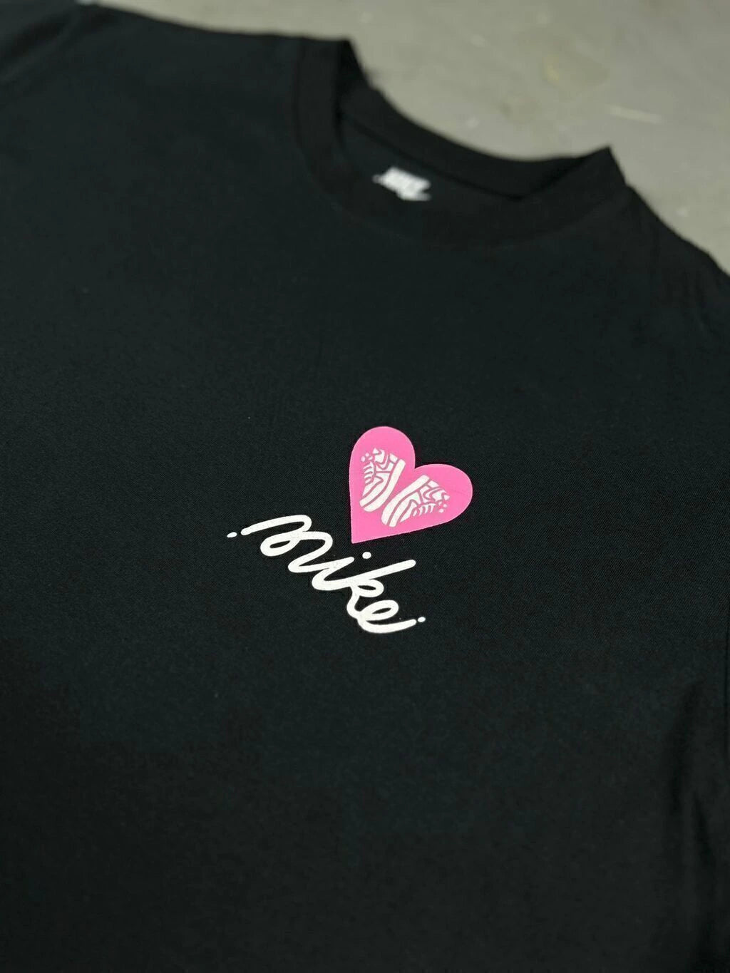 CAMISETA NIKE SHOE LOVE