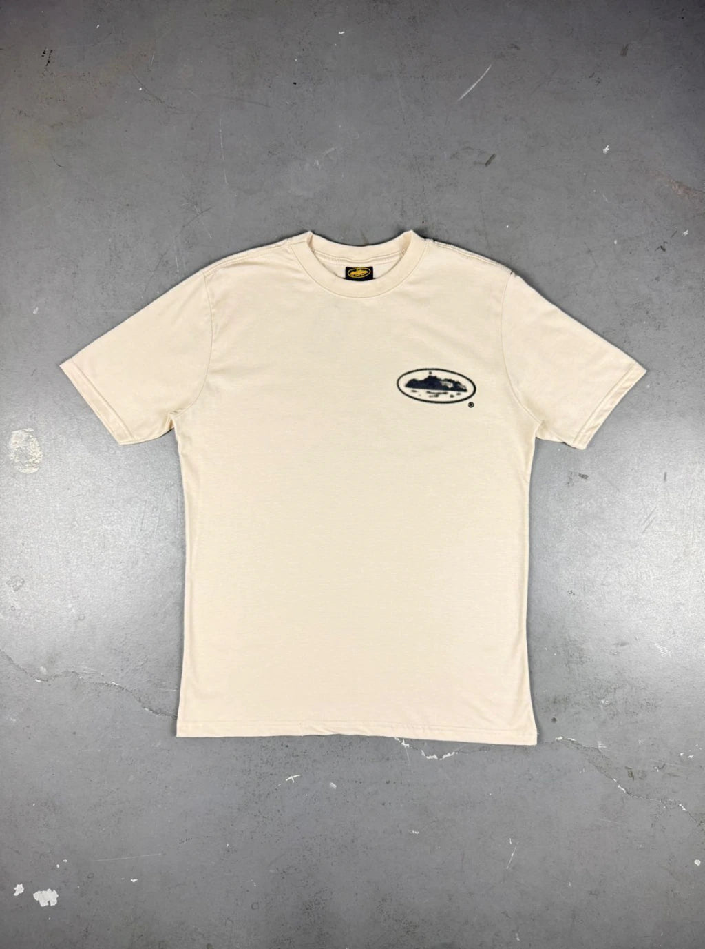 CAMISETA CORTEIZ "ISLAND STENCIL"