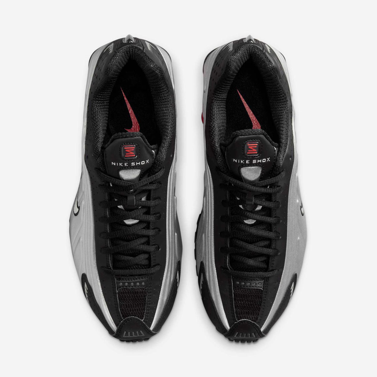 Shox R4 "Black Metallic Silver"
