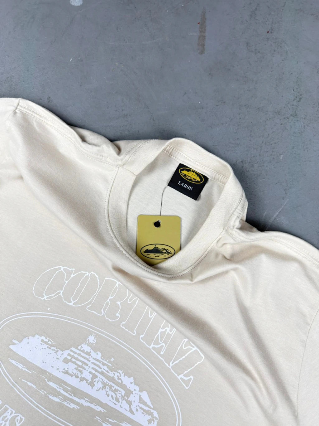 CAMISETA CORTEIZ “RULES THE WORLD”