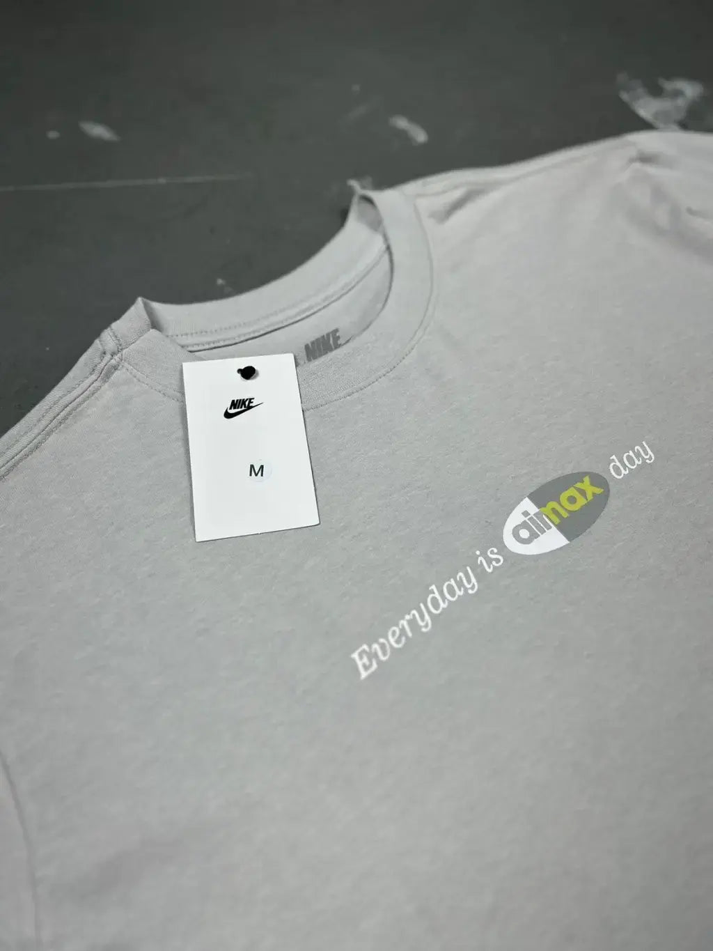 CAMISETA NK AIR MAX DAY