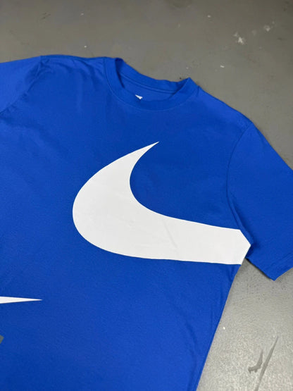 CAMISETA NIKE BIG SWOOSHᵀᴹ