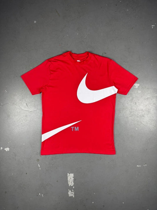 CAMISETA NIKE BIG SWOOSHᵀᴹ