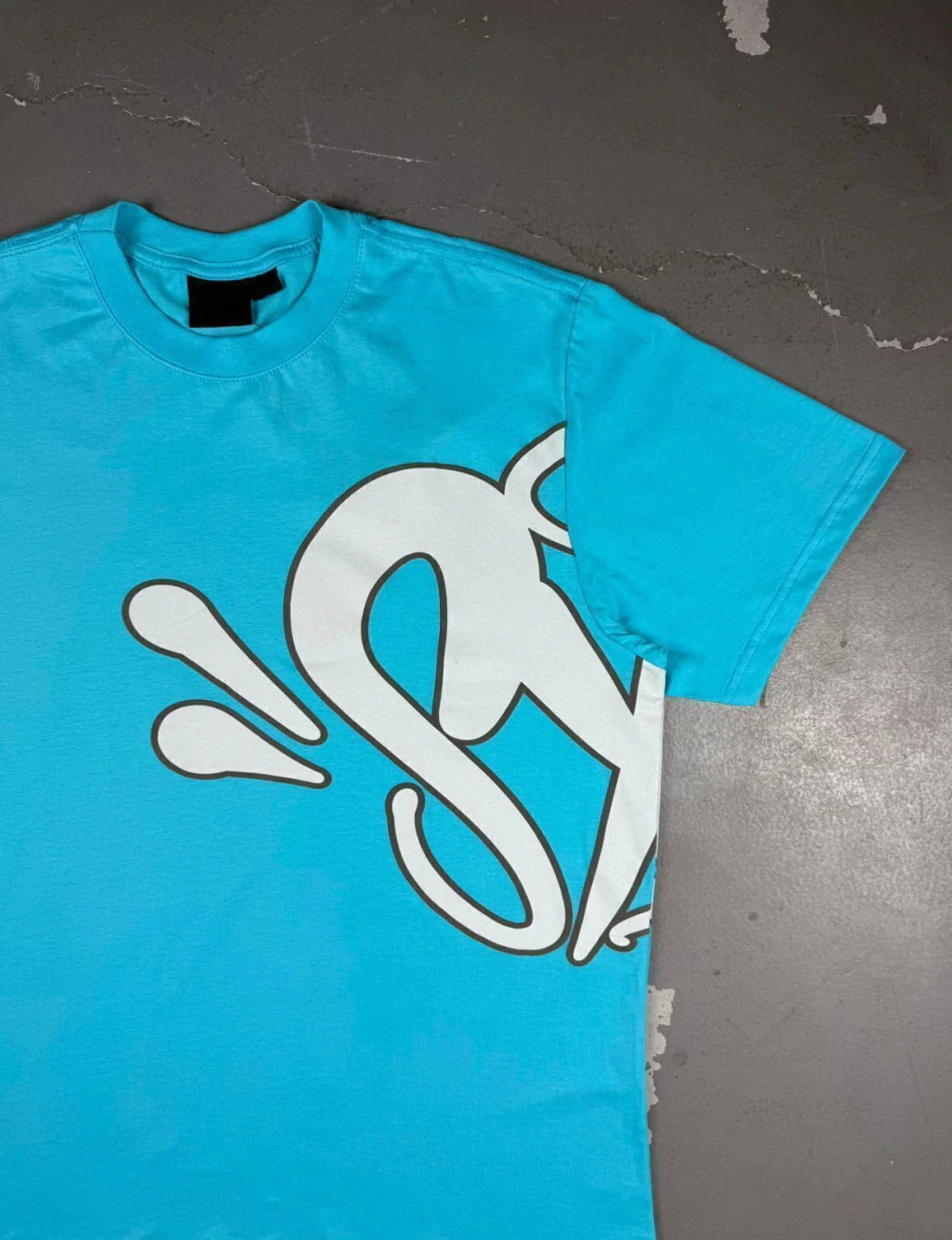 CAMISETA SYNA WORLD LOGO
