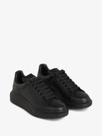 Alexander McQueen (Preto)