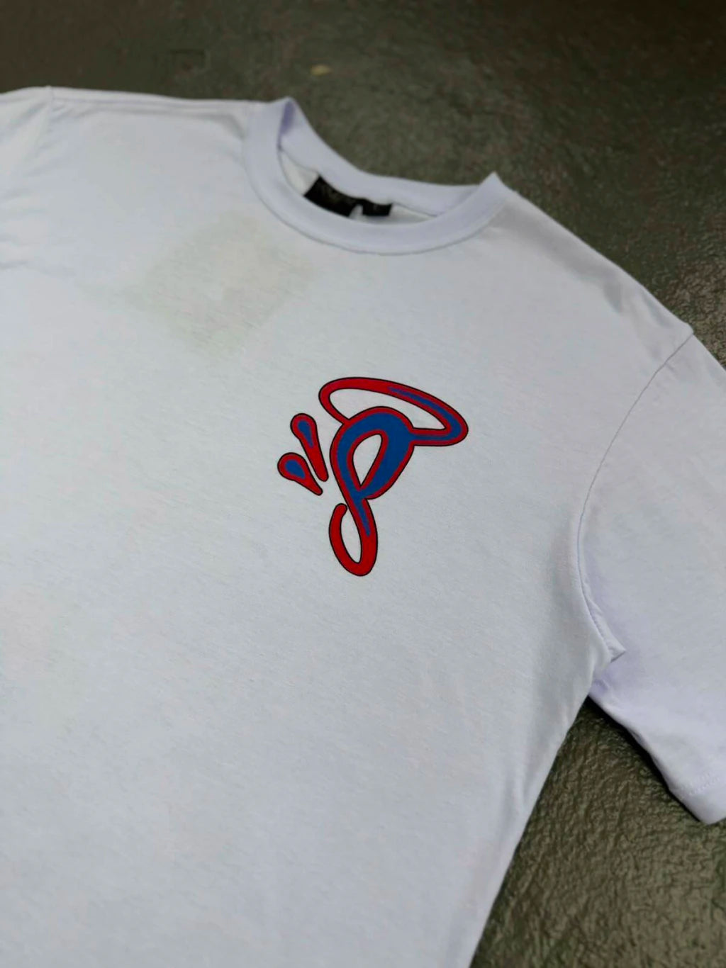 CAMISETA SYNA WORLD