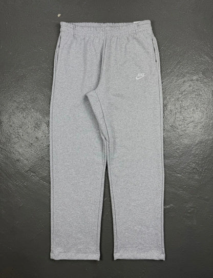 CALÇA MOLETOM CORTE RETO NK SPORTSWEAR