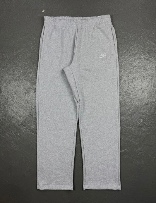 CALÇA MOLETOM CORTE RETO NK SPORTSWEAR
