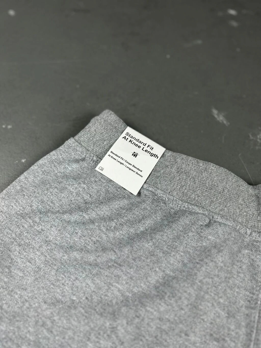 BERMUDA MOLETOM NIKE ICON FUTURA