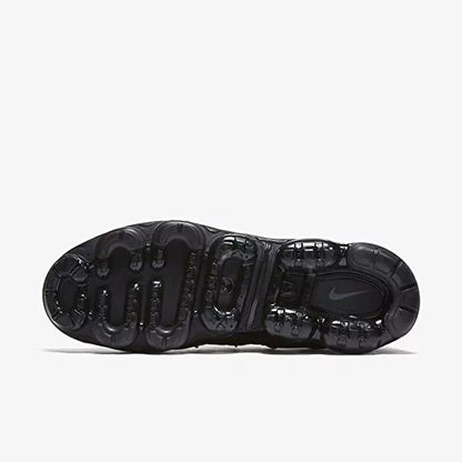 VaporMax Plus 'Triple Black'