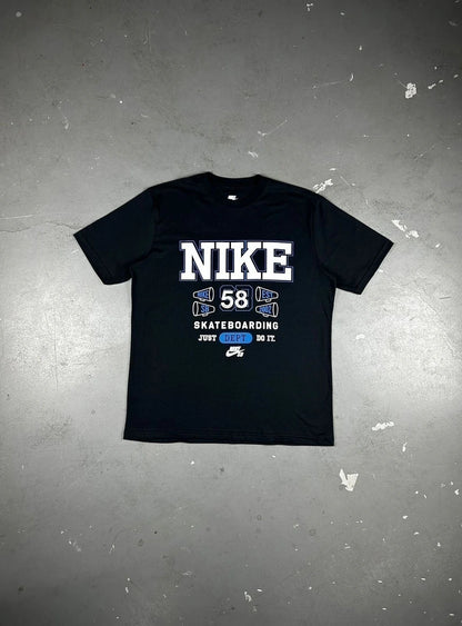 CAMISETA NIKE SKATEBOARDING