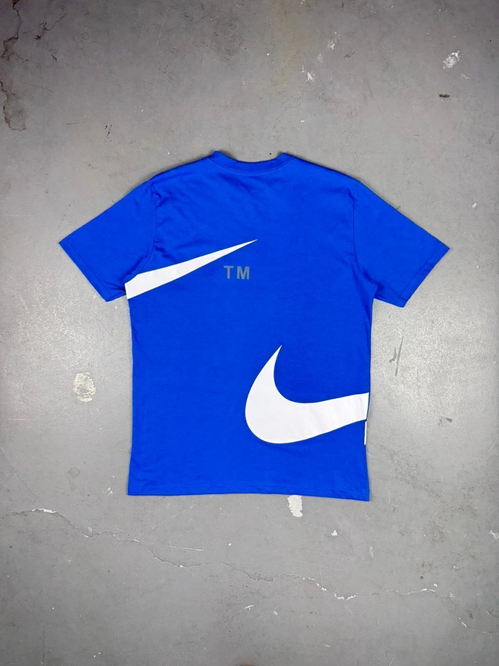 CAMISETA NIKE BIG SWOOSHᵀᴹ