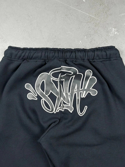 CONJUNTO SYNA WORLD LOGO
