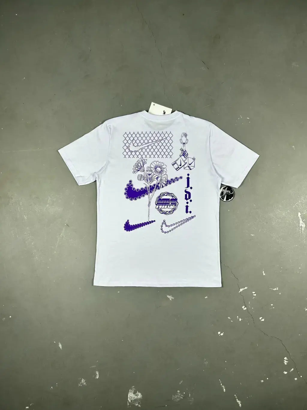 CAMISETA NK JUST DO IT FLOWERS