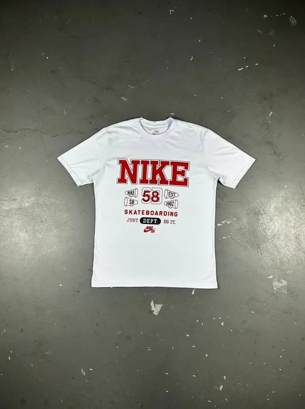 CAMISETA NIKE SKATEBOARDING