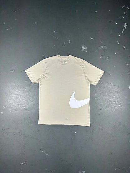 CAMISETA NK SPORTSWEAR SWOOSH CLUB