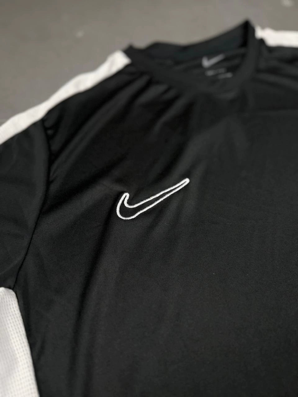 CONJUNTO DRY FIT NK ACADEMY