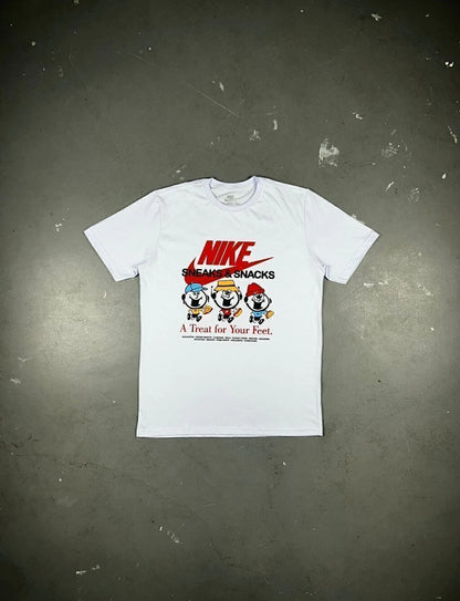CAMISETA NIKE SNEAKS