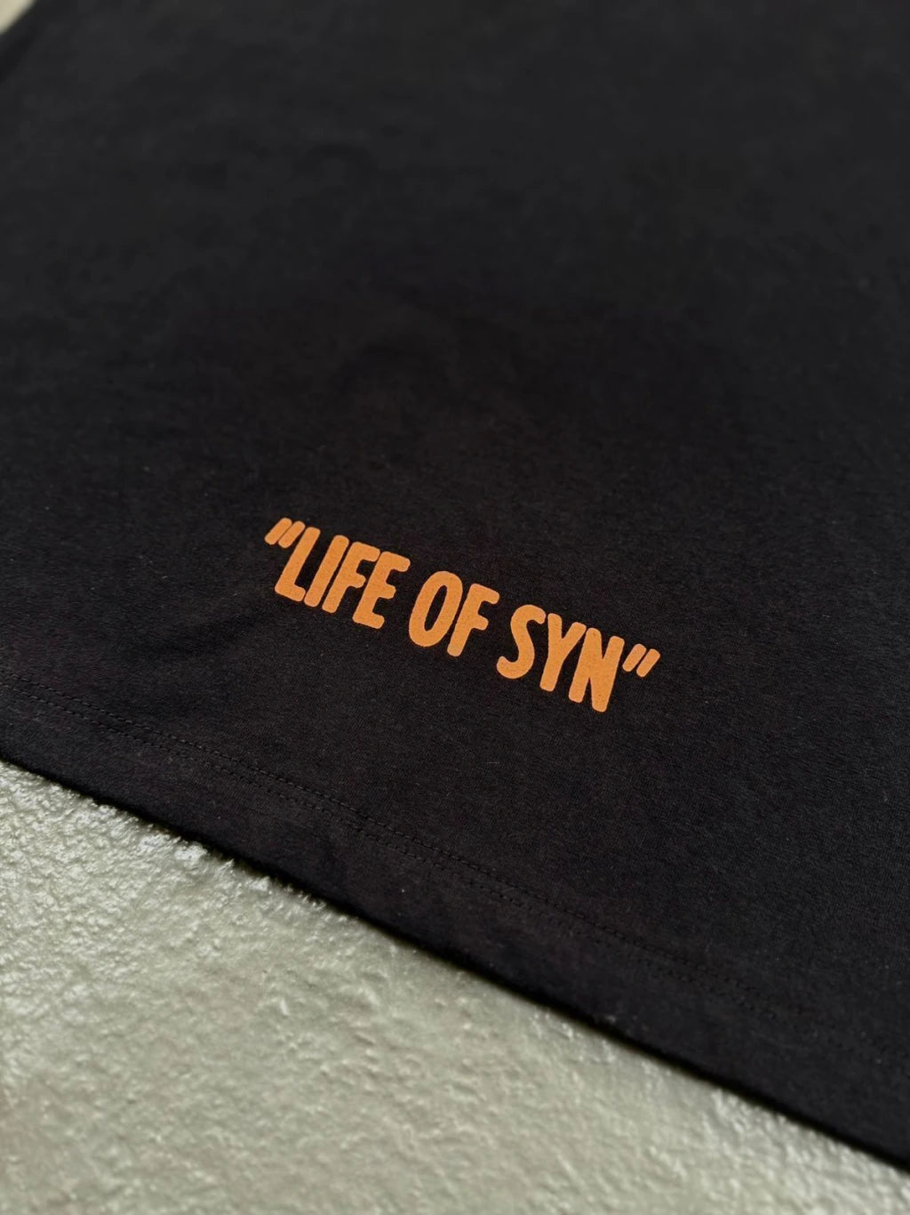 CAMISETA SYNA WORLD