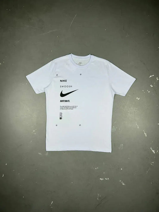 CAMISETA NK SPORTSWEAR SWOOSH CLUB