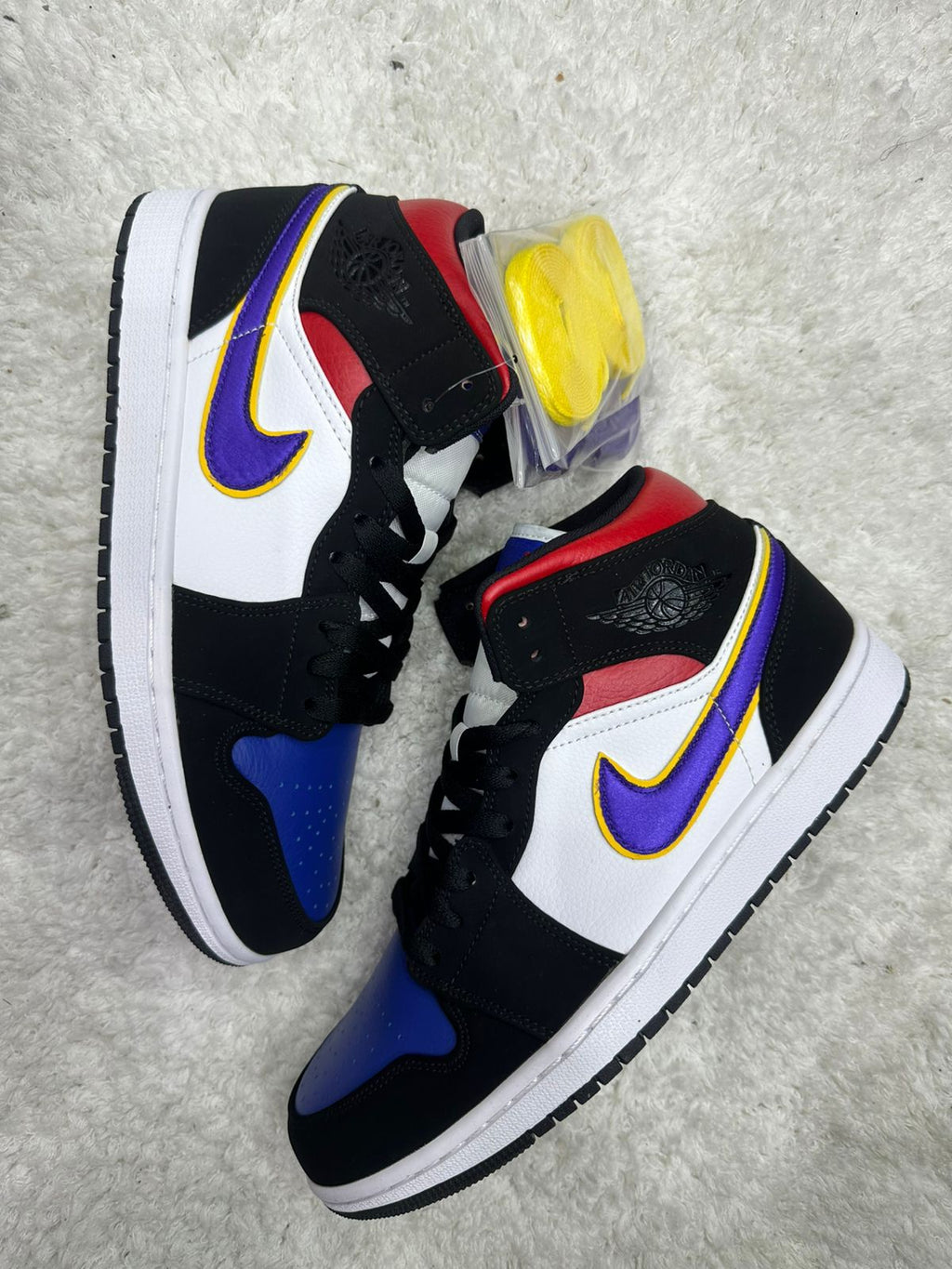 AJ 1 Mid "Lakers Top 3"