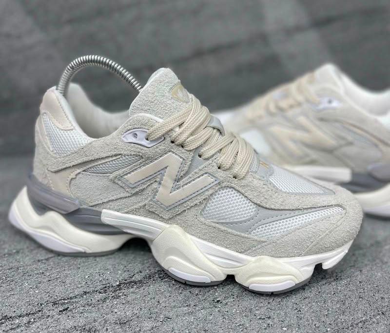 New Balance 9060 Beige