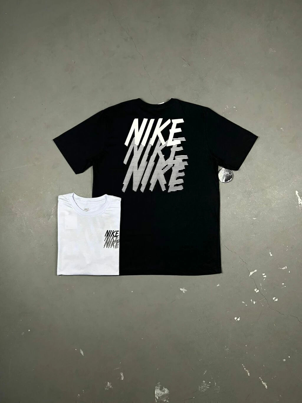 CAMISETA NIKE REPEAT FADE