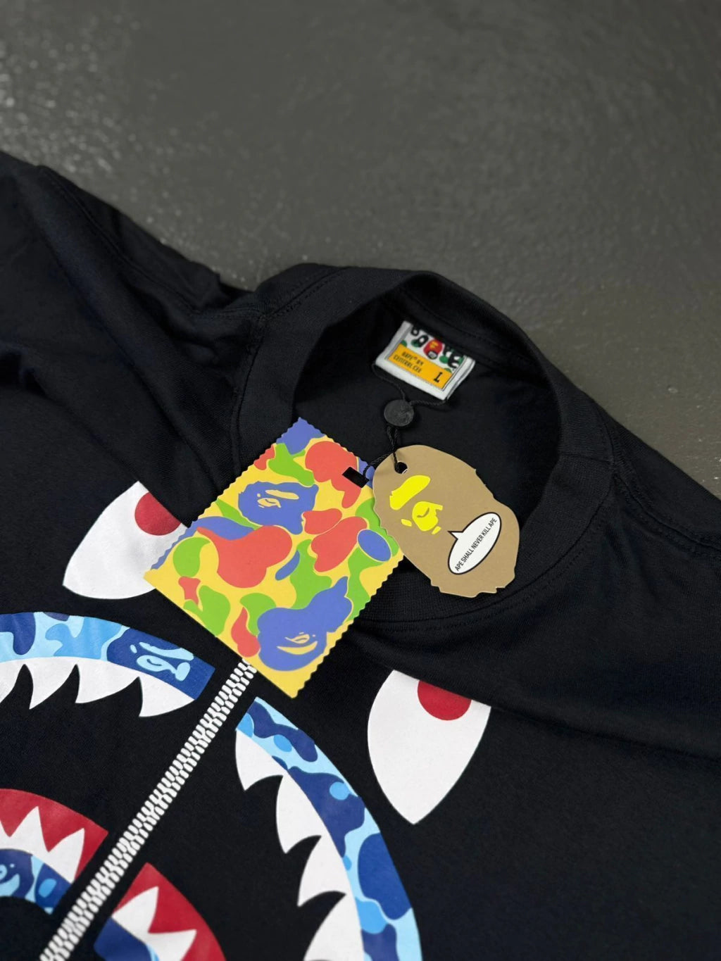 CAMISETA BAPE