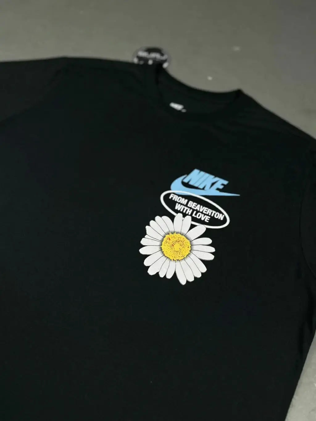 CAMISETA NIKE HAVE A NIKE DAY FLOWERS
