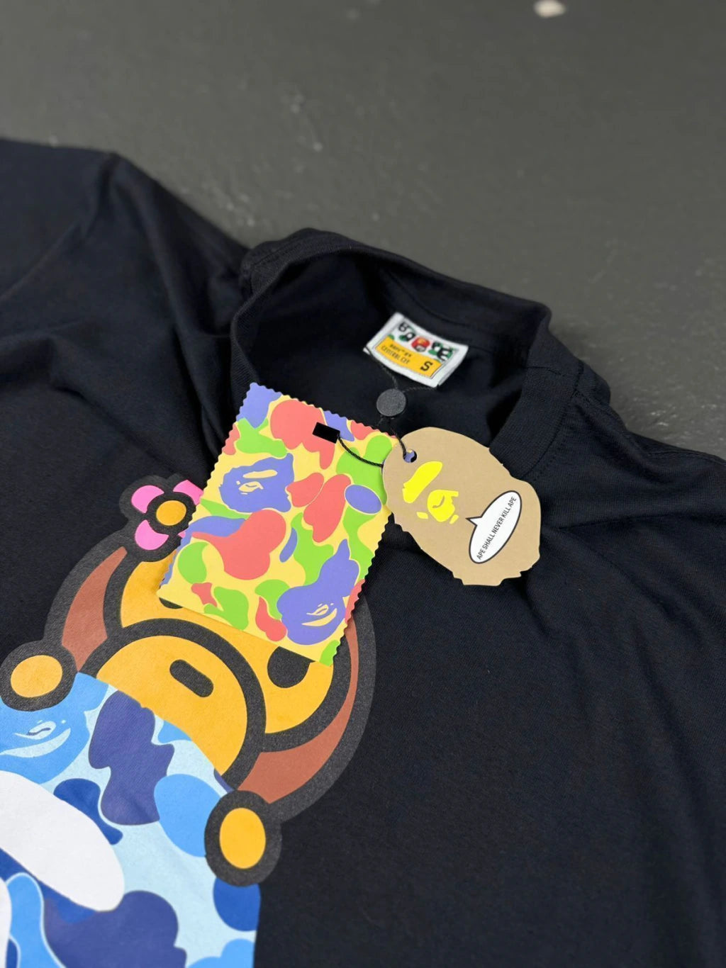 CAMISETA BAPE