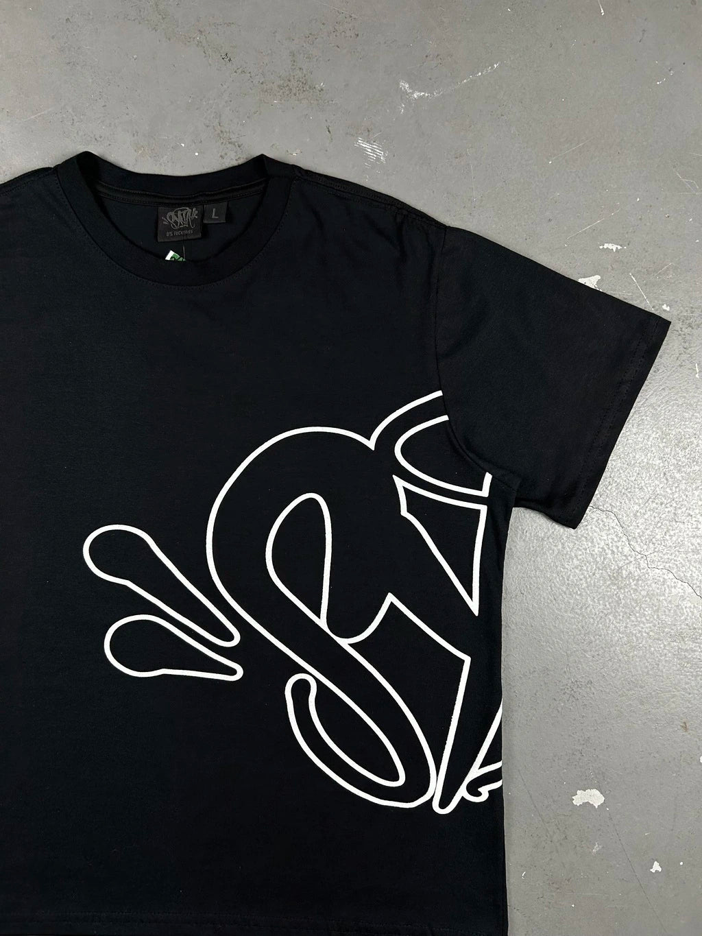CONJUNTO SYNA WORLD LOGO