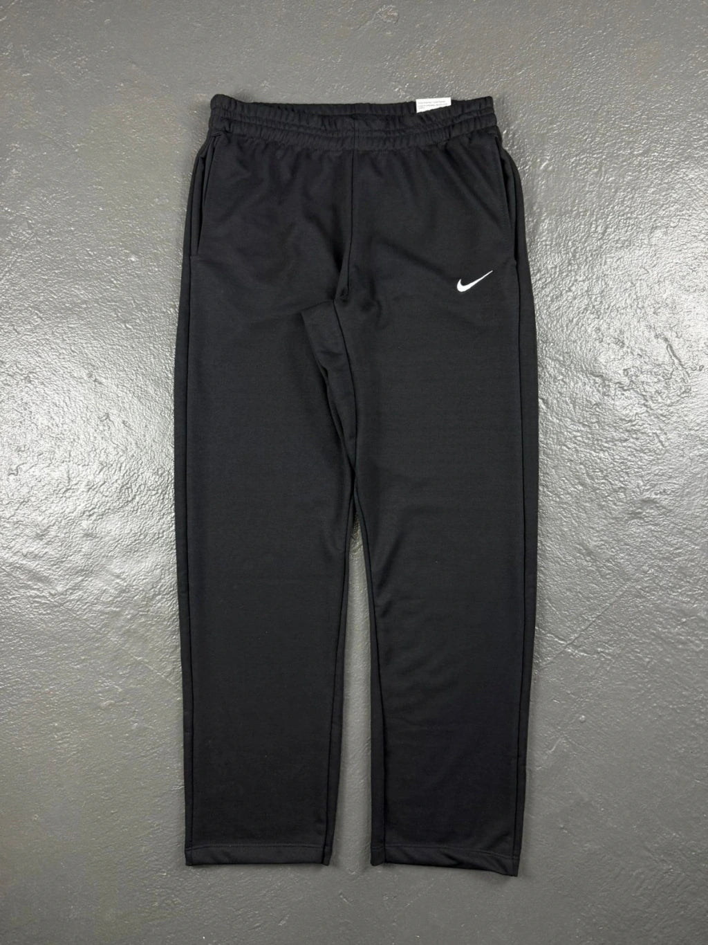 CALÇA NIKE MOLETOM CORTE RETO SWOOSH