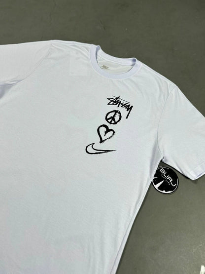CAMISETA NK x STUSSY SYMBOLS