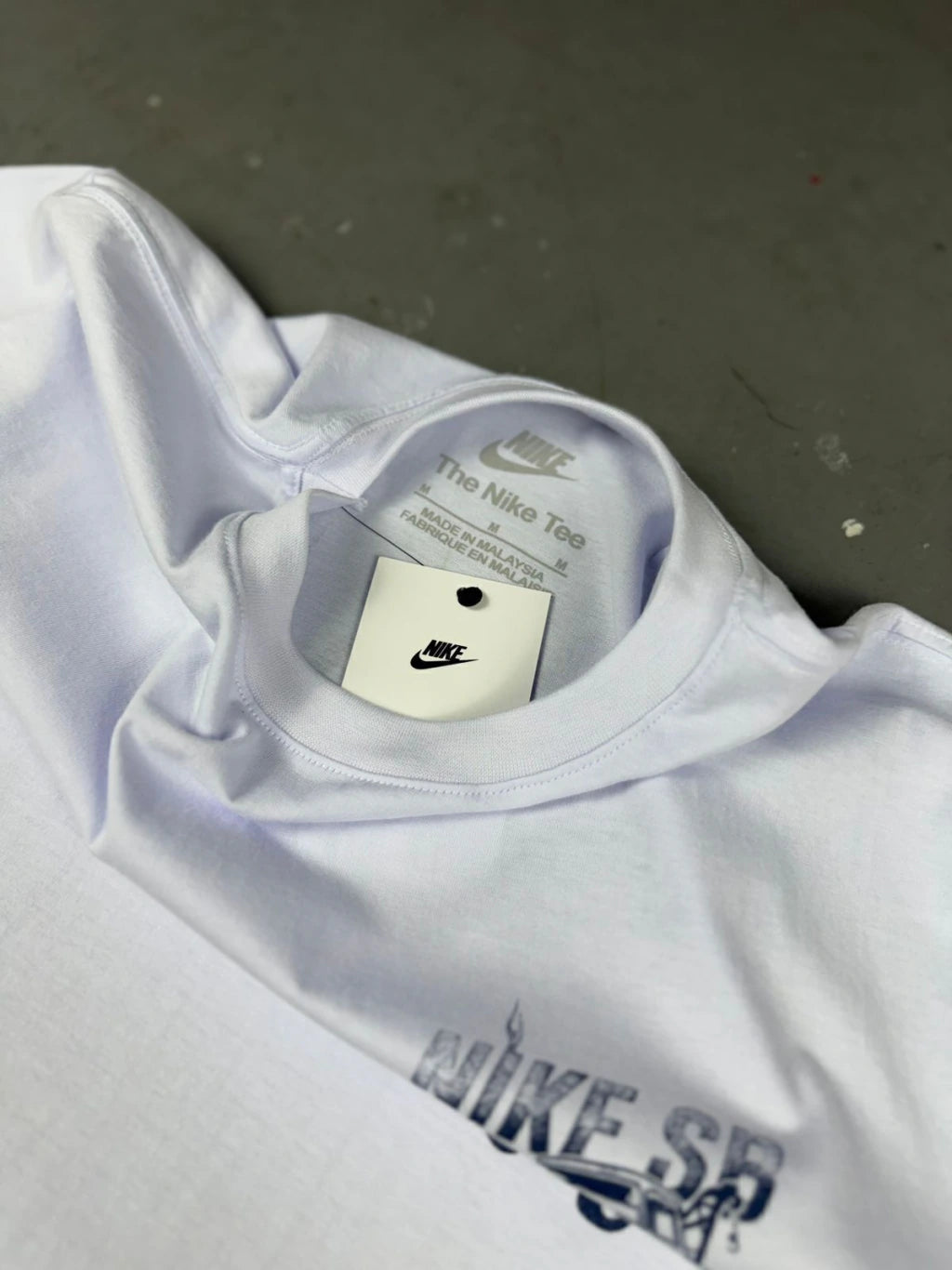 CAMISETA NK SB MAX90