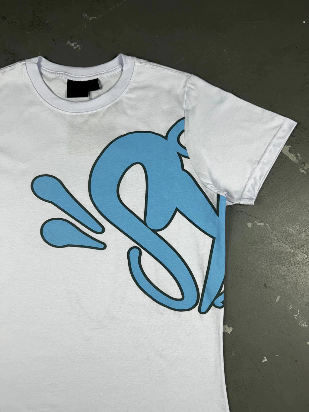 CONJUNTO SYNA WORLD LOGO