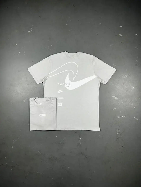 CAMISETA NIKE SWOOSH REVERSE