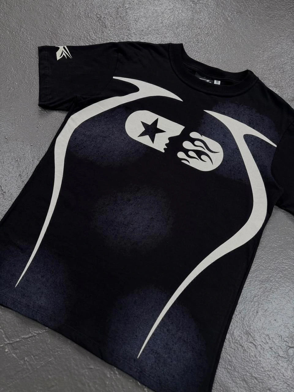 CAMISETA HELLSTAR