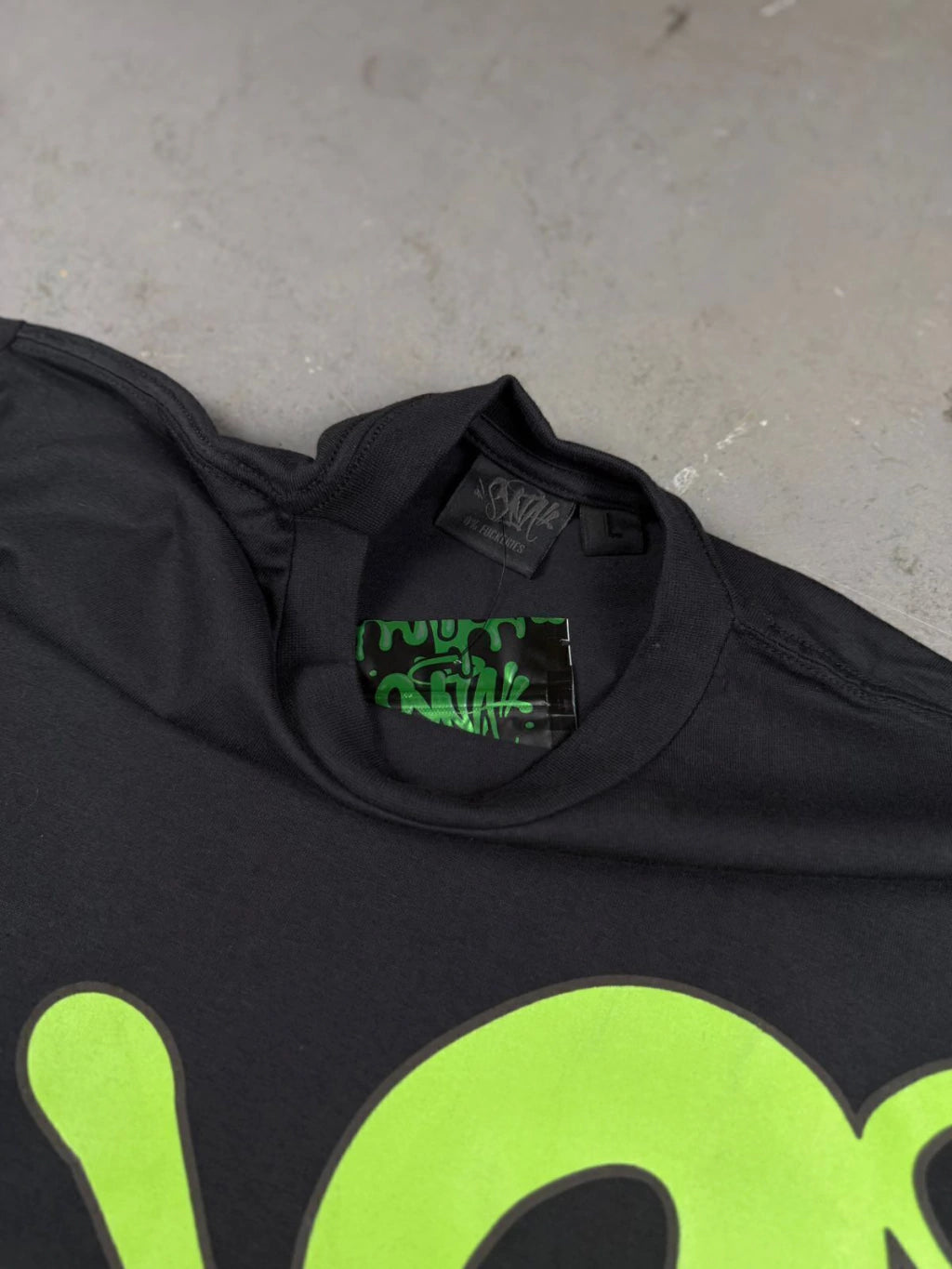 CAMISETA SYNA WORLD