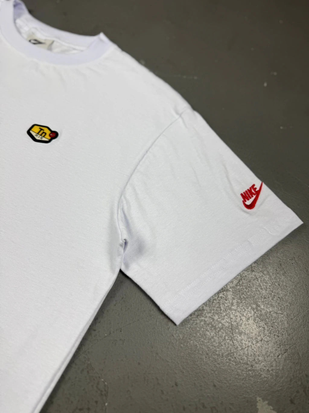 CAMISETA NIKE TN
