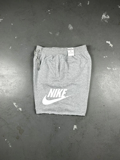BERMUDA MOLETOM NIKE ICON FUTURA