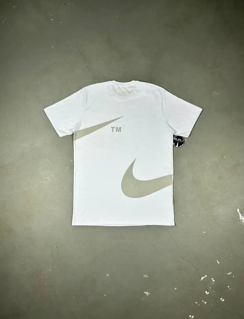 CAMISETA NK BIG SWOOSHᵀᴹ