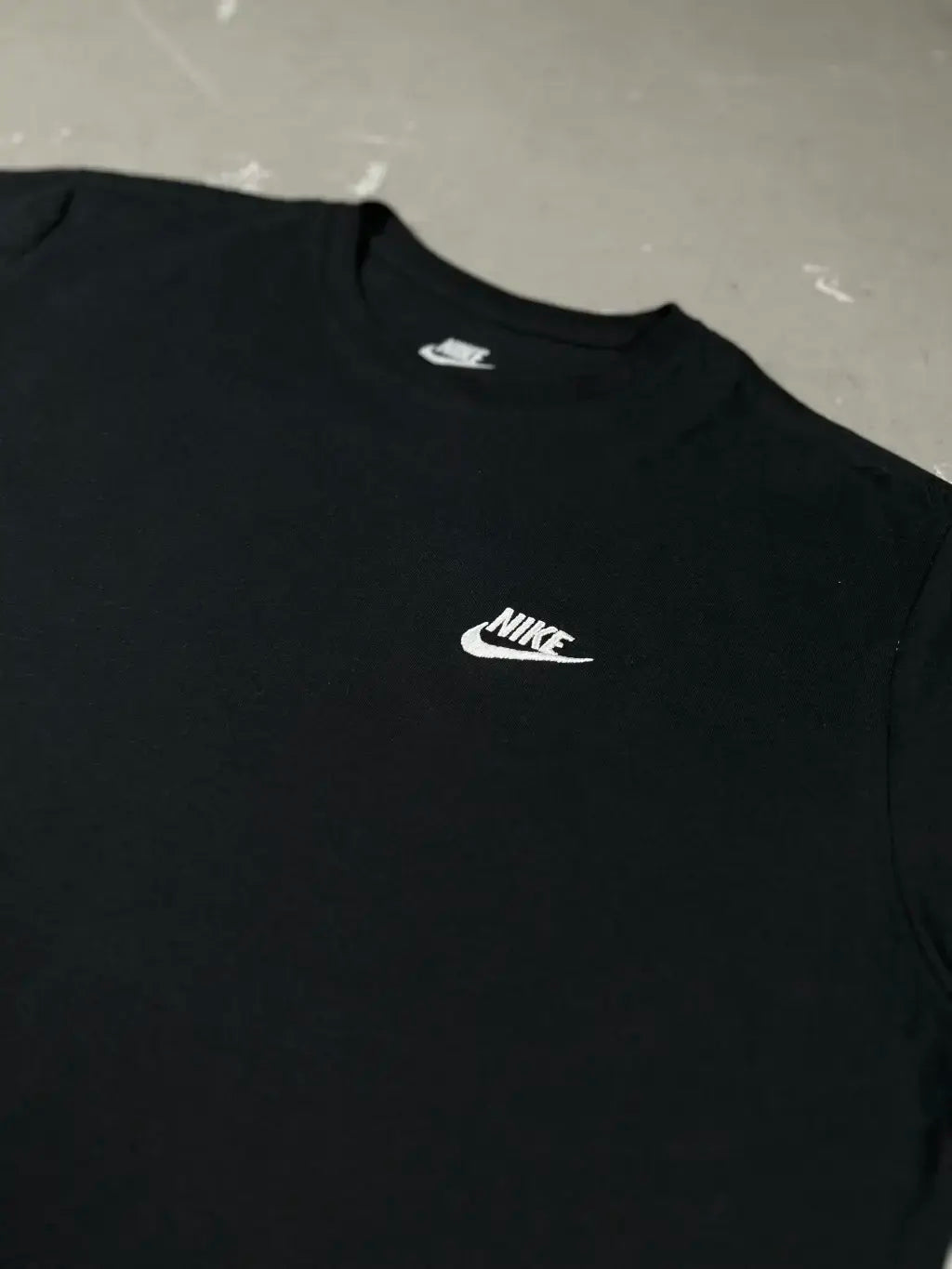 CAMISETA NIKE SPORTSWEAR