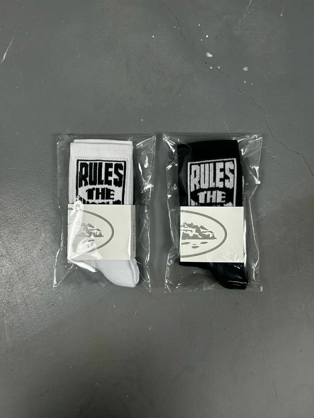 MEIA CORTEIZ "RULES THE WORLD"