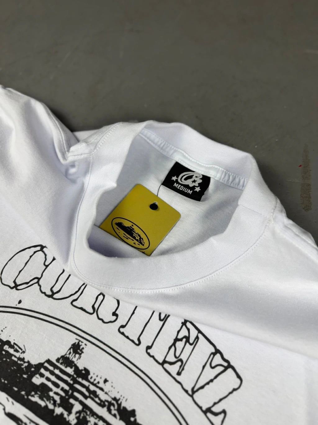 CAMISETA CORTEIZ "RULES THE WORLD"