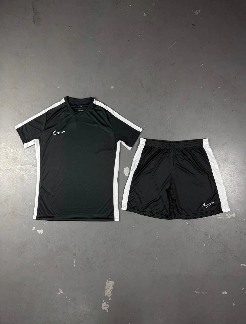 CONJUNTO DRY FIT NK ACADEMY