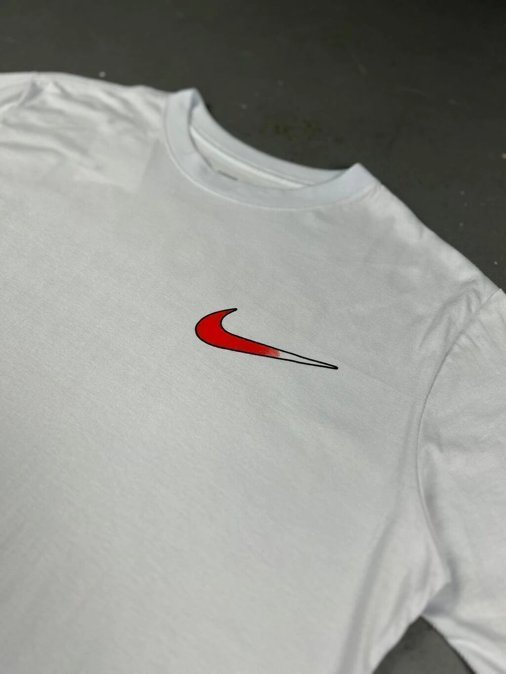 CAMISETA NIKE RED SWOOSH